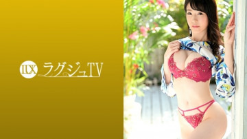 259LUXU-1358 【無修正流出】ラグジュTV 1354 結婚3年目…セックスレスに悩むスレンダー奥様が登場！  ～夫とは比べものにならない巨根を喉の奥まで咥え込み、嫌悪感で唾液を垂らしながらも恍惚の表情で貪欲に味わい尽くす！  ～清楚な奥様が徐々にマゾ魂を解放して淫らな女へと変貌する！