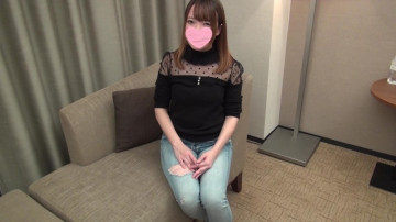 FC2-PPV-1402210 148/39 fair-skinned Lolita ♥️ Puffy small breasts in the middle of development &amp; beautiful butt like a peach ♥️ A baby-faced beautiful girl with a cute embarrassed expression is raw in a girl's student uniform With permission, I will cum inside you ♥️