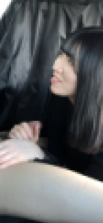 FC2-PPV-1761642 【個人撮影】超絶美人女子大生みなみの車内フェラで大量射精