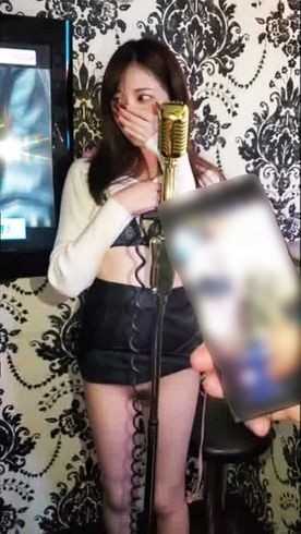 FC2-PPV-1764980 fc2-ppv 1764980 直到1980年 [无] 一个美丽的高大美女玩具。  - 她在一个公共封闭房间里随意吃女性身体，并在阴道后部进行阴道射精。