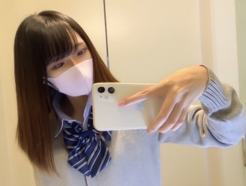FC2-PPV-2190571 Limited time only!  - Rika-chan set is now on sale!  - [Sequel] Very popular!  - 18-year-old active female ◯ student super slender beautiful girl Rika-chan's latest work!  - Let's make a swimsuit after school and have a large amount of facial cumshots for the first time in our life!