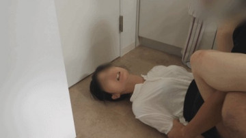 FC2-PPV-2785391 [무수정×개인 촬영] 남편이 없는 사이 뻔뻔하게 부부의 집에 들어와 주방에서 설거지하던 유부녀를 폭행하고, 주방 바닥에서 급하게 섹스하고 안마로 돌아왔다 . 논.